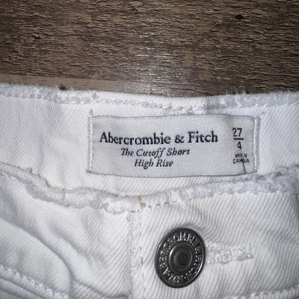 Abercrombie & Fitch High Rise White Distressed Cutoff Denim Shorts Women size 4 - Picture 2 of 7
